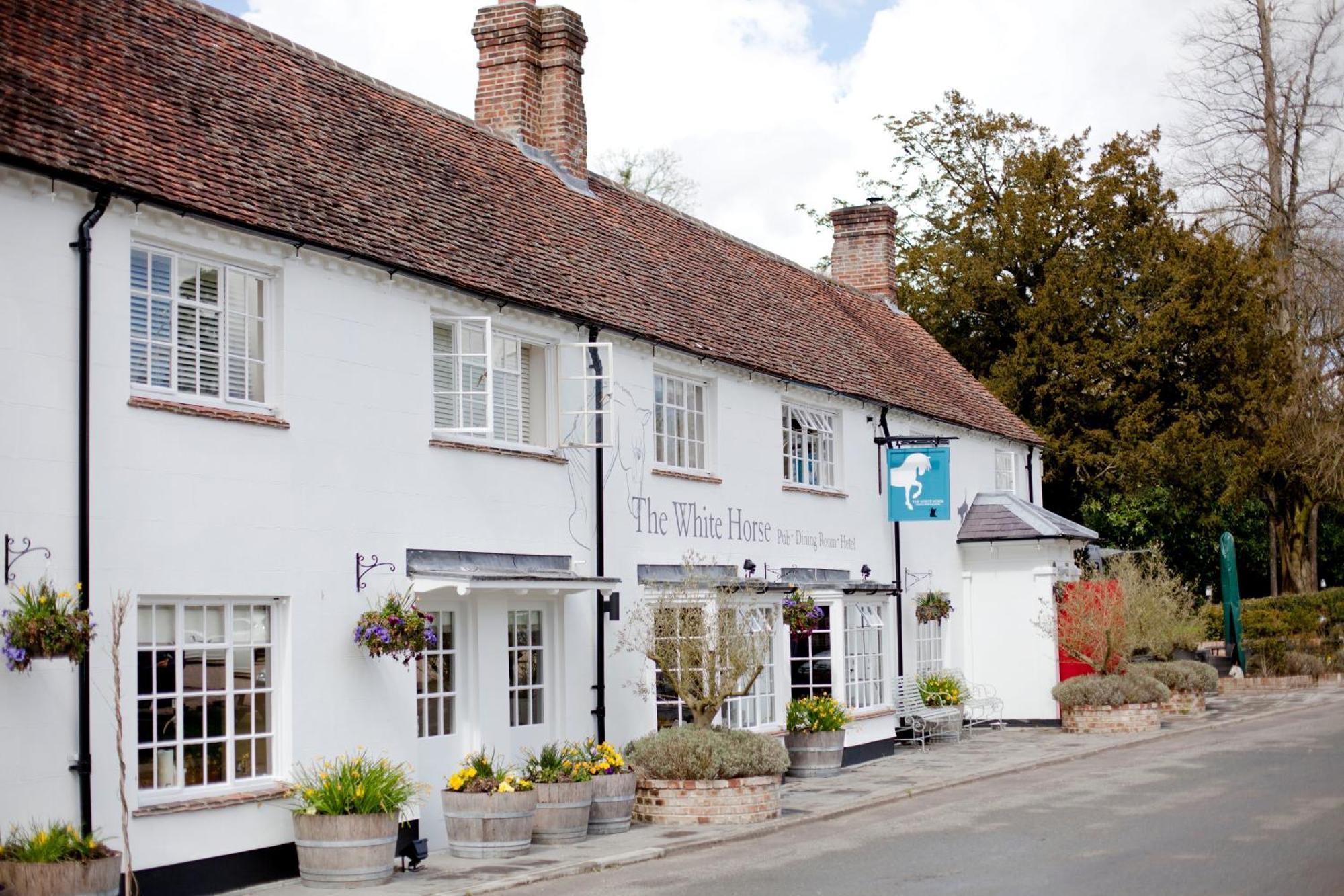Hotel The White Horse Chilgrove Esterno foto